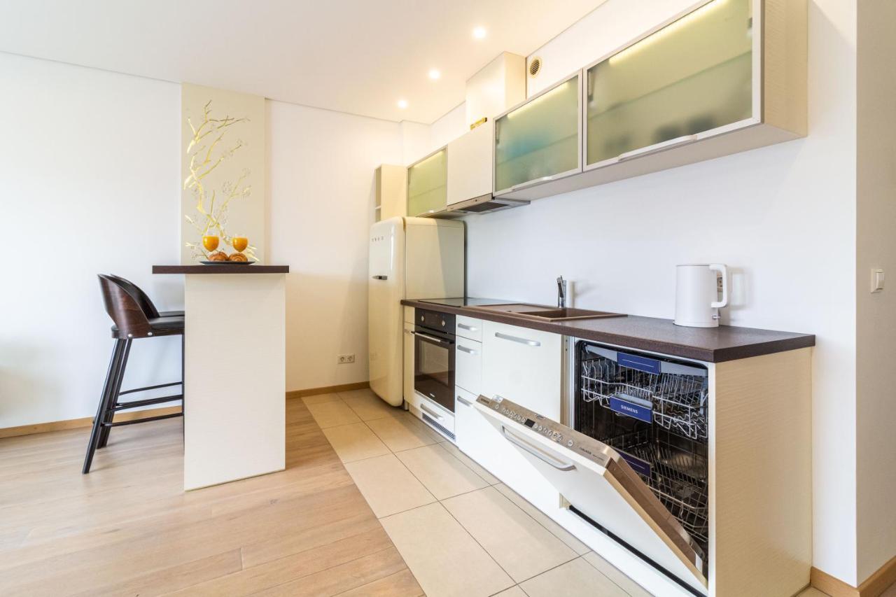 Cohost I Sunny Center Apt, Covered Parking, Balcony & Self Check-In Kaunas Exterior foto