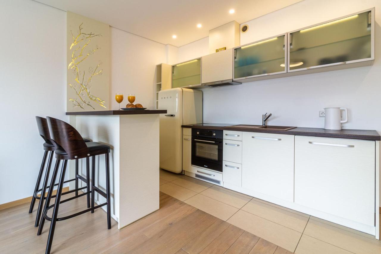 Cohost I Sunny Center Apt, Covered Parking, Balcony & Self Check-In Kaunas Exterior foto